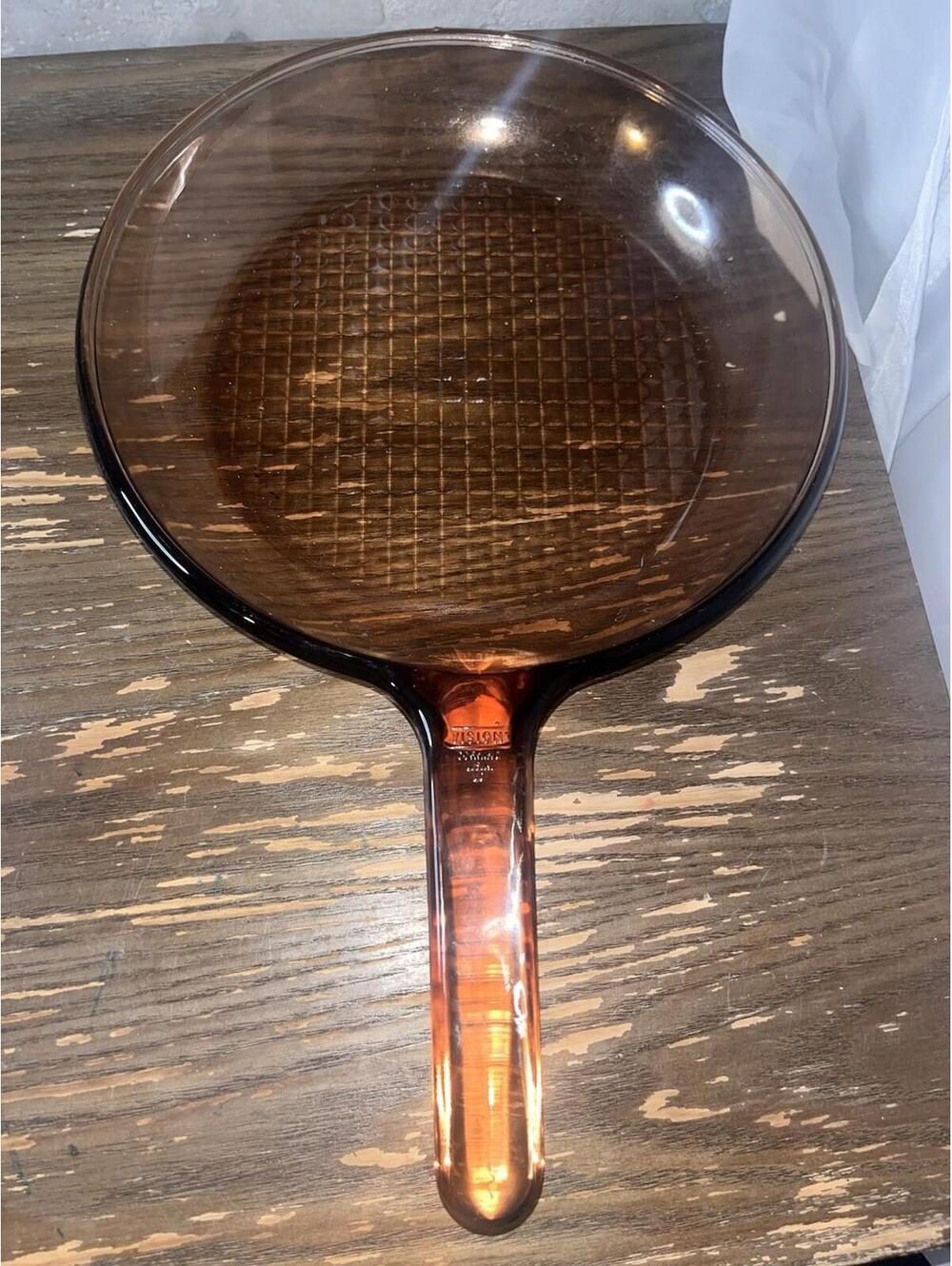 Visions Cookware Corning 10” Skillet Fry Pan Amber Brown Waffle Print USA